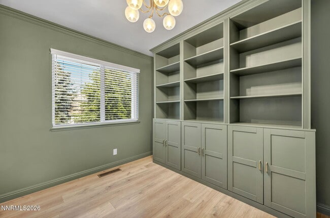 Building Photo - 7554 Wheeldale Cir