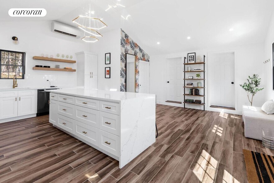 Building Photo - 17 Oceanview Rd