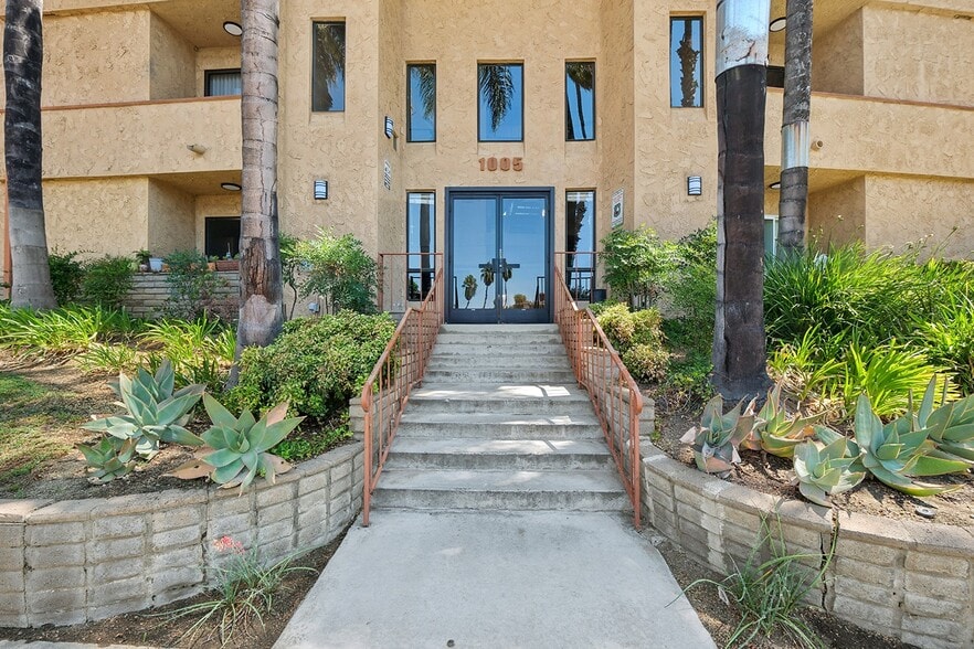 Building Photo - Casa Verde at Canyon Crest Hills Apartments
