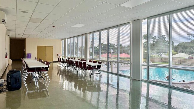 Building Photo - 2454 Australia Way E