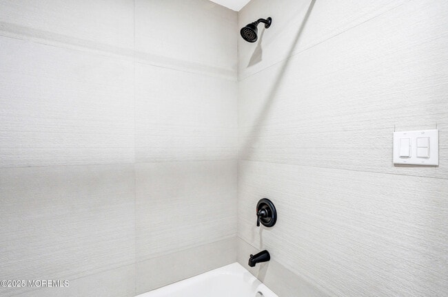 Building Photo - 448 Monmouth Rd