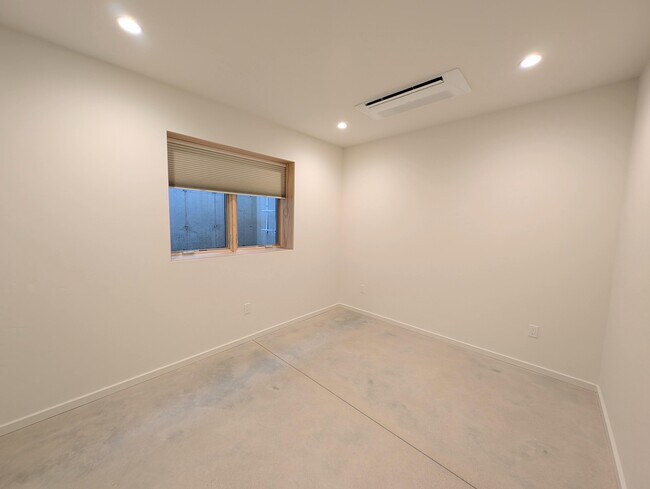 Building Photo - 2207 N 18th St