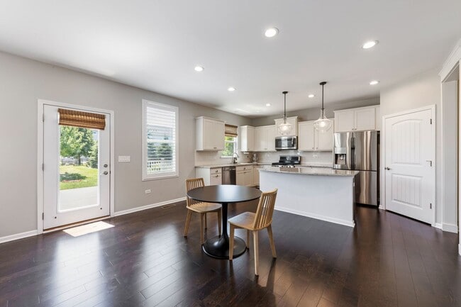 Building Photo - 2524 Balsam Cove Rd