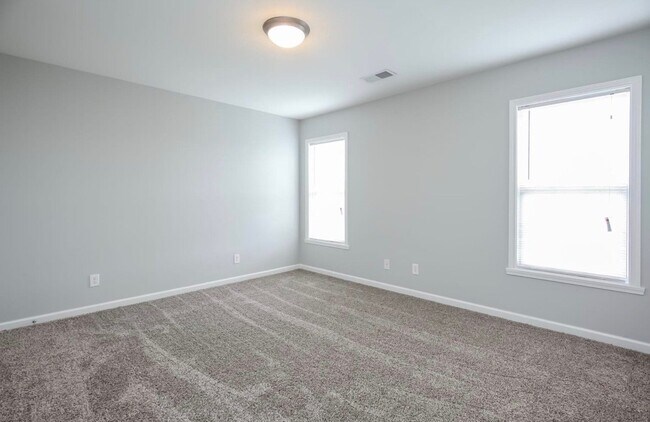 Building Photo - 1210 Waterlyn Dr