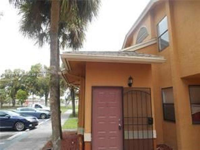 Building Photo - 2531 NW 56th Ave