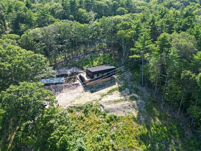 Building Photo - 1250 Nh Rte 12a