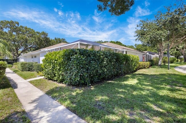 Primary Photo - 2904 Pin Oak Ct