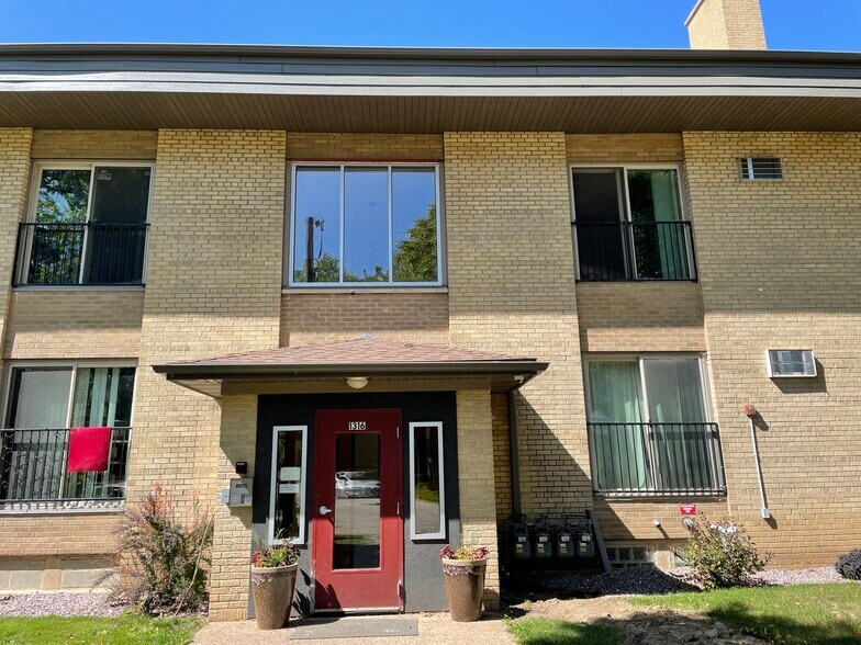Building Photo - 1316 Hooker Ave