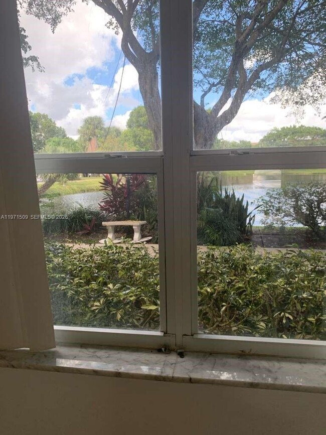 Building Photo - 5003 NW 35th St