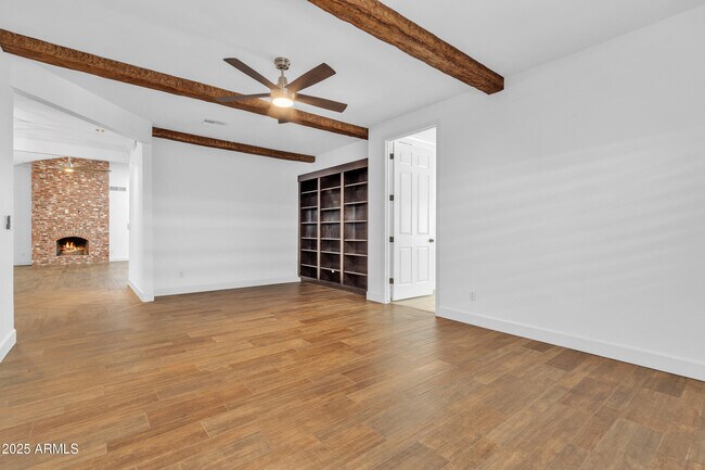 Building Photo - 10424 E Cannon Dr