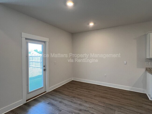 Building Photo - 4098 Blaney Ln