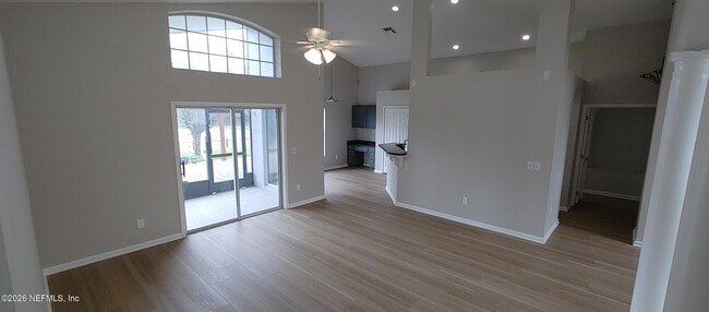 Building Photo - 11816 Collins Creek Dr