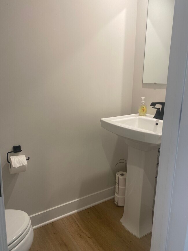 1st floor half bath - 211 Pryor Dr