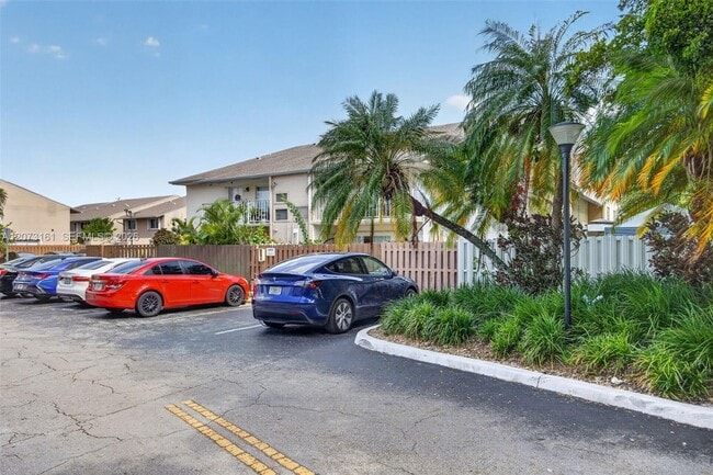 Building Photo - 8490 SW 154th Cir Ct