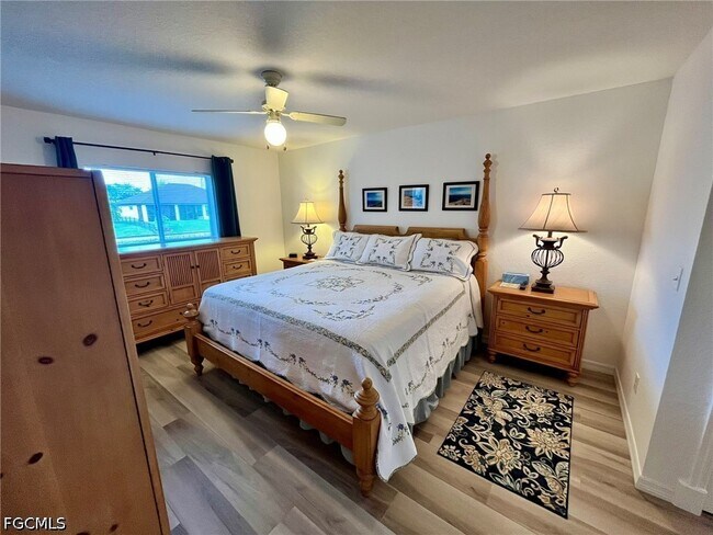 Building Photo - 818 SW 8th Pl