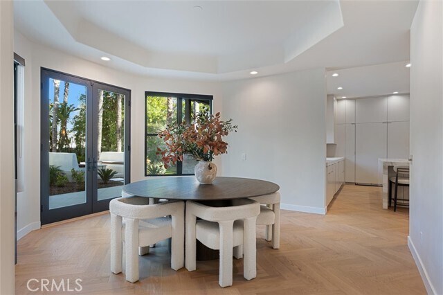 Building Photo - 17437 Oak Creek Ct