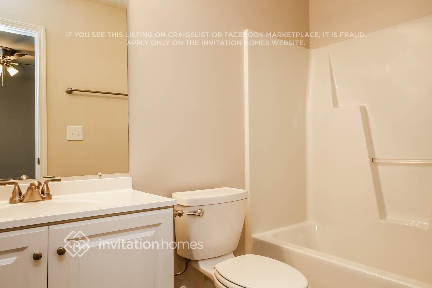 Building Photo - 2524 Captains Watch Rd NE