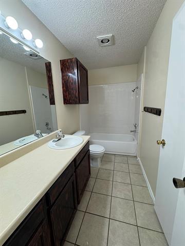 Building Photo - 4516 Spinnaker Ct