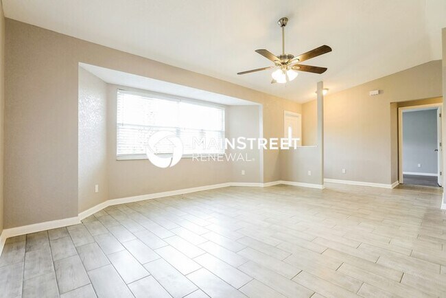 Building Photo - 3 Bedroom Pet-Friendly Home in NORTH PORT, FL with Main Street Renewal