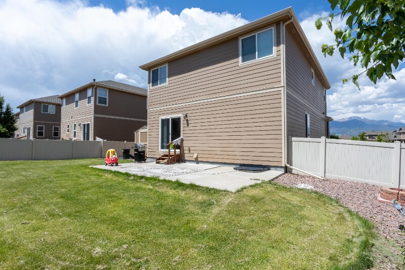 Building Photo - 1311 Alveston St