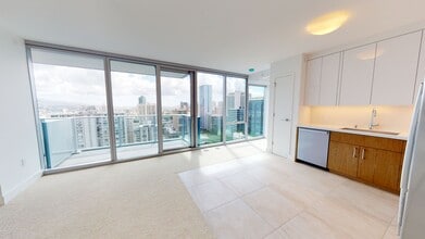 Building Photo - 2BD/2BA/1PRKG Condo Rental at Azure Ala Mo...