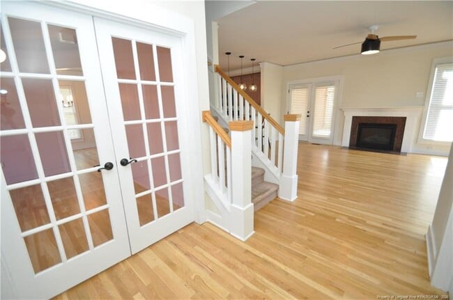 Building Photo - 1164 Trentini Ave