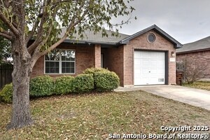 Building Photo - 10727 N Shaenridge