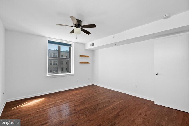 Building Photo - 3902 14th St NW