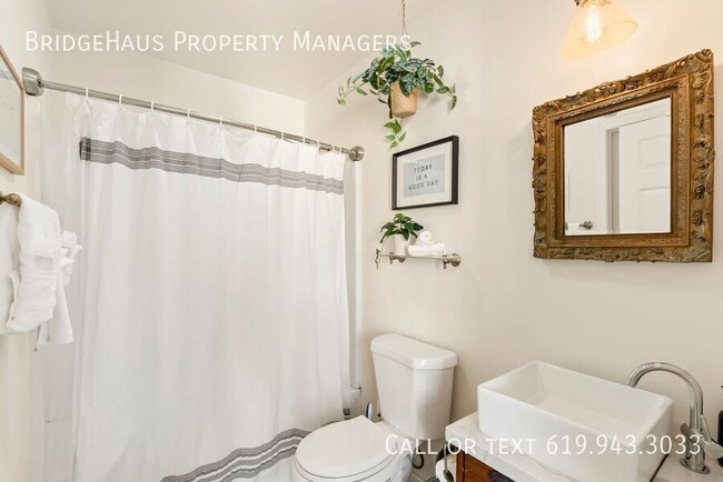 Building Photo - 3767 32nd St