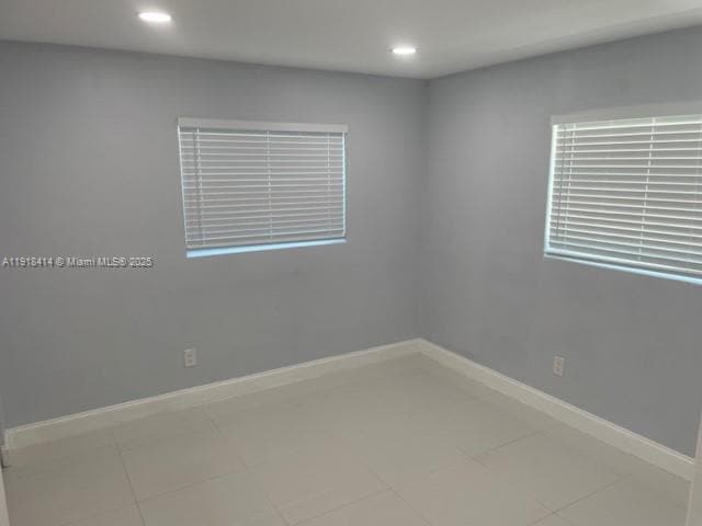 Building Photo - 40 NE 48th Ct