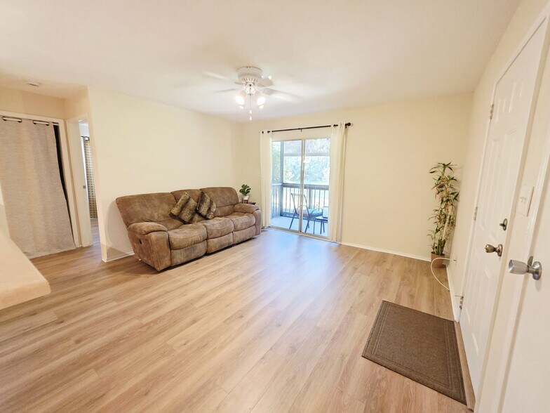 Building Photo - 9100 Dr Martin Luther King Jr St N