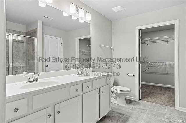 Building Photo - 4433 Cecilia Ln