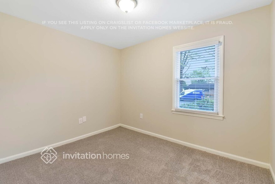 Building Photo - 822 Dedmon Dr