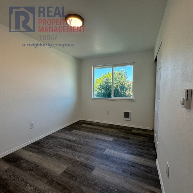 Building Photo - $300.00 Off Move In SPECIAL!! Welcome home...