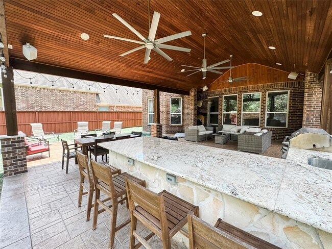 Building Photo - 4054 Northern Spruce Dr