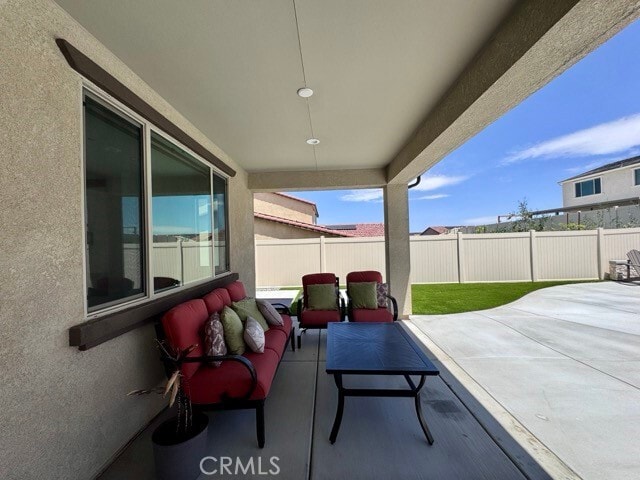 Building Photo - 25181 Desert Sage Dr