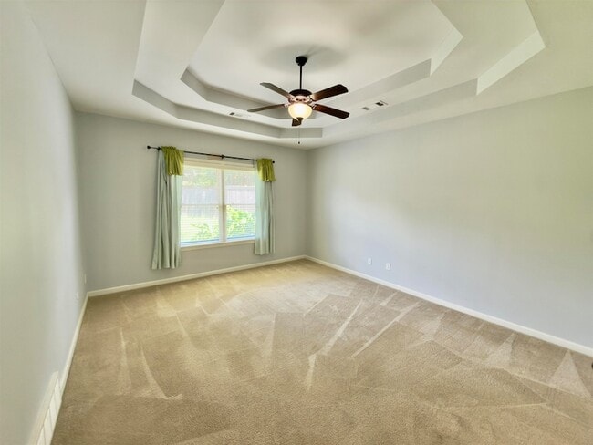 Building Photo - 570 Winding Valley Cove