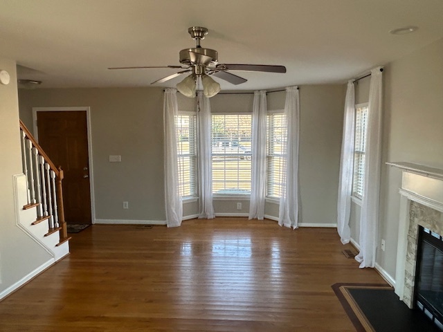 Living Room Front Bay Window - 1205 Porter Pl