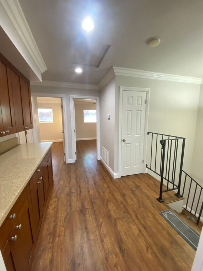 Building Photo - Luxurious 3 Bedroom Cypress Townhouse for Rent!