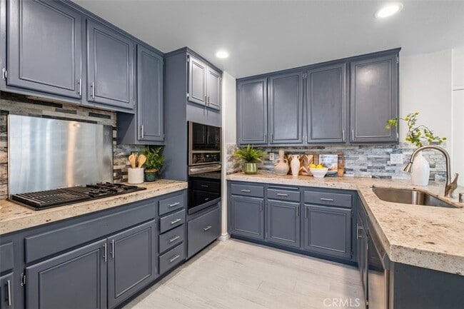 Building Photo - 54 Cameray Heights