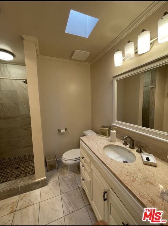 Building Photo - 5271 Newcastle Ave