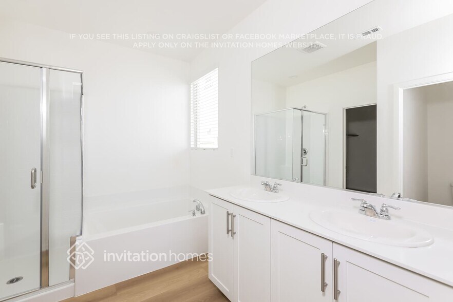 Building Photo - 27078 Basalt Dr