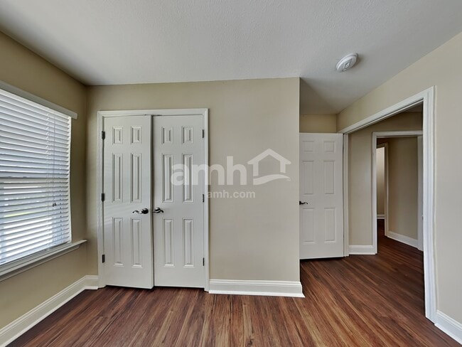 Building Photo - 128 Winslow Cir