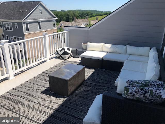 Building Photo - 17351 Redshank Rd