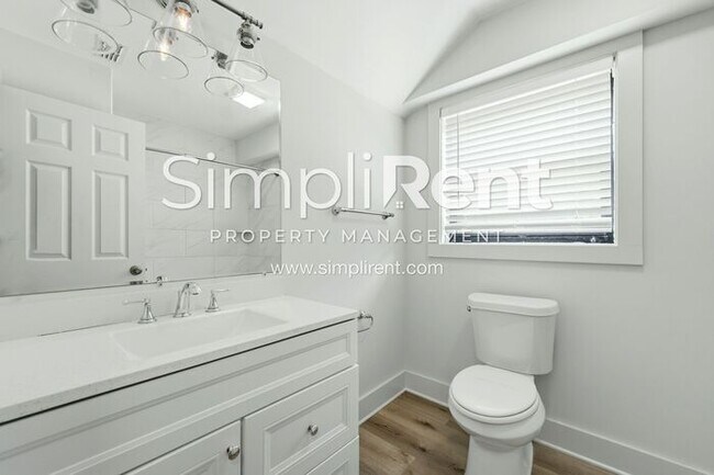 Building Photo - *First Month's Rent Free w/ a 13 month Lease*
