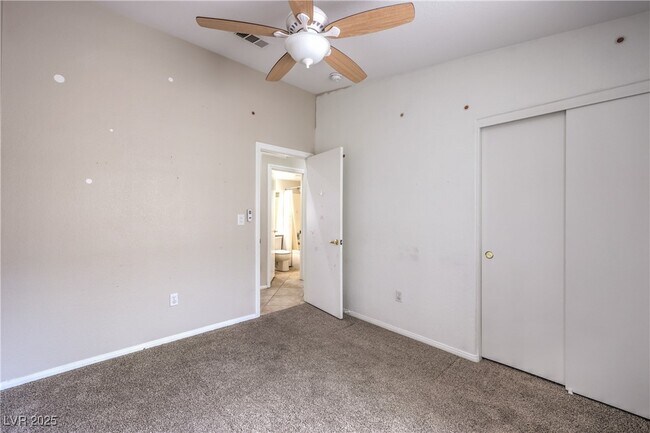 Building Photo - 8136 Shady Glen Ave