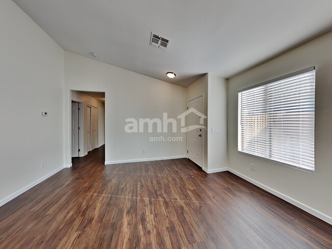 Building Photo - 11340 W Hutton Dr