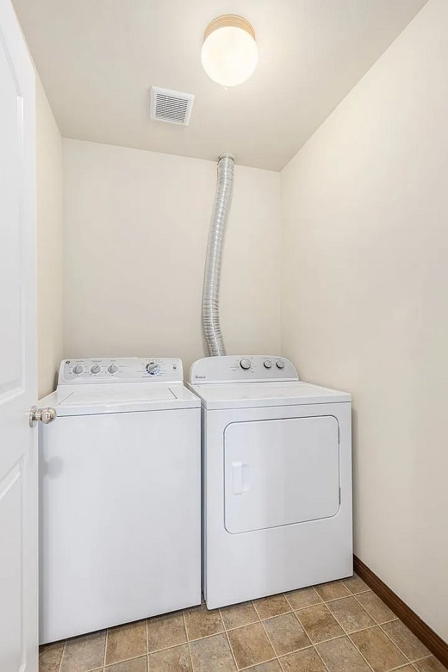 Building Photo - 33 161st Pl SE