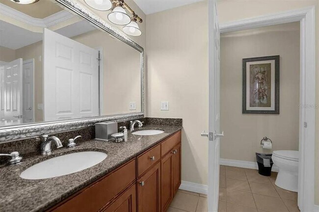 Building Photo - 7601 Cabana Ct