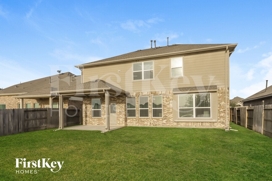 Building Photo - 5010 Naples Grove Ln